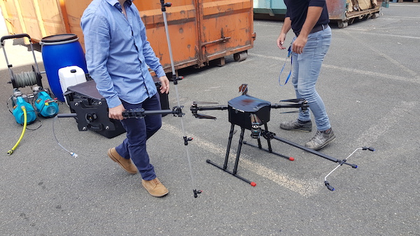 Nettoyage par drone